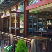 Restaurants near Chase Arena West Hartford - Harvest Wine Bar-West Hartford