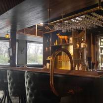 Freedom Hall Restaurants - Oskar's Slider Bar