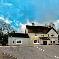 Restaurants near South of England Showground - The Three Crowns