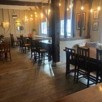 Een foto van restaurant The Old Bull Inn