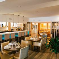 River 16 Restaurant & Lounge