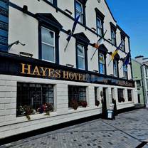 Restaurants near FBD Semple Stadium - Cusacks Bar at Hayes Hotel