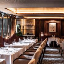 Restaurants near The London Dungeon - Savoy Grill – Gordon Ramsay