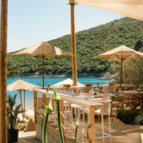 Een foto van restaurant Ramla Beach, Luštica, Radovići, Montenegro