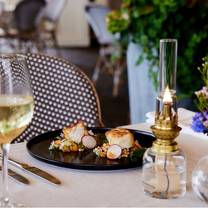 Restaurants near Rosecliff - The Café at The Chanler