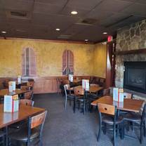 A photo of Grazies Italian Grill - Stevens Point restaurant