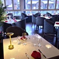 Een foto van restaurant The Continental Restaurant YYC