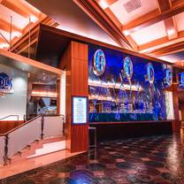 Een foto van restaurant Tides Oyster Bar - Green Valley Ranch Resort Spa & Casino