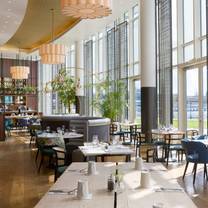 Una foto del restaurante Salt Port Restaurant at DoubleTree by Hilton London ExCel