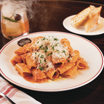 Foto von Guy Fieri's Trattoria - Eldorado Scioto Downs Restaurant