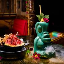 Une photo du restaurant Glitter Gulch Tiki