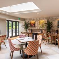 Een foto van restaurant The Tempus, Charlton Hall Estate