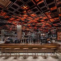 Une photo du restaurant Starbucks Reserve® New York Roastery