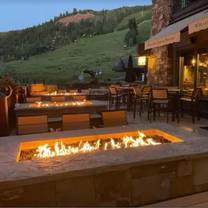 Una foto del restaurante Willow Creek Bistro – The Ritz-Carlton Club, Aspen Highlands