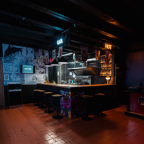 Una foto del restaurante Nom Nom Instant Food Shop