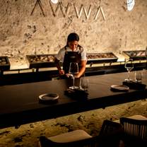 Una foto del restaurante AWWA Raw Bar