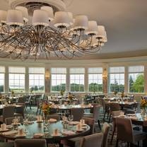 photo of seaview's main dining room restaurant