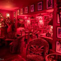 Una foto del restaurante The Grapevine Champagne and Jazz Bar