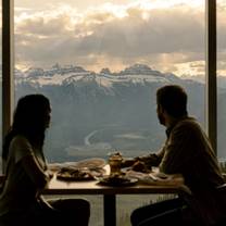 Photo du restaurant Sky Bistro, Mountain Top Dining @ Banff Gondola