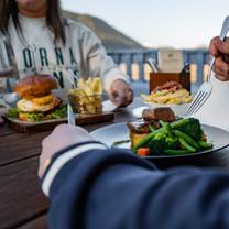 Una foto del restaurante The Crafty Moa Restaurant & Bar