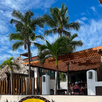 Una foto del restaurante Tropical Escape Restaurant & Bar