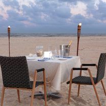Barefoot Dining on the Beach by Marriott Harbor Beach