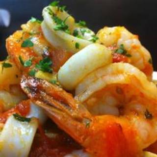 Restaurant Pick: Top Rated ($) near Virginia Wesleyan College
