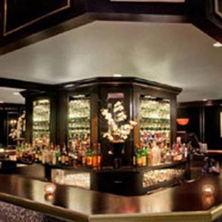Restaurant Pick: Top Rated ($) near Hill Field House Baltimore