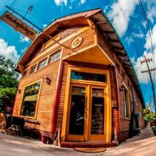 Restaurant Pick: Top Rated ($$) near McAlister Auditorium New Orleans