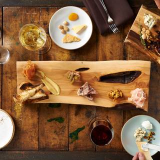 Restaurant Pick: Top Rated ($) near Dell Music Center