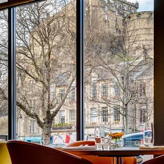 Metro at Apex Grassmarket