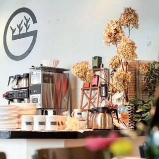 Grow Cafe & Bistro