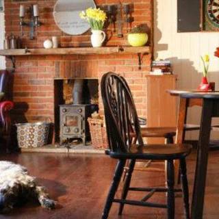 The Queens Head - Boughton