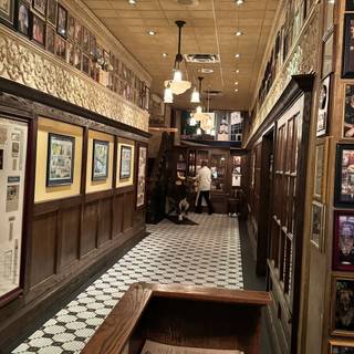 Harry Caray's bust sitting right inside the front door - Picture of Harry  Caray's Italian Steakhouse River North, Chicago - Tripadvisor