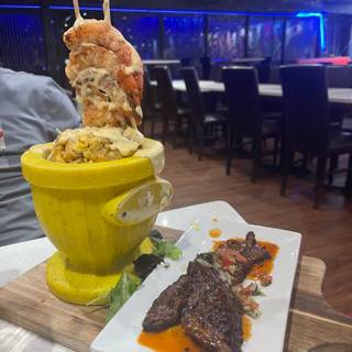 787 Restaurant & Lounge Photos
