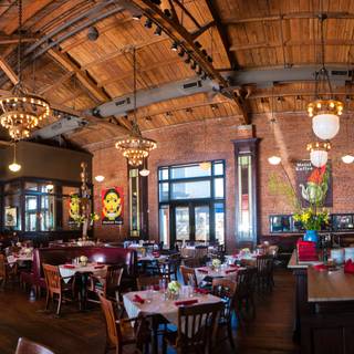 Restaurant Pick: Top Rated ($$) near Kansas City Convention Center