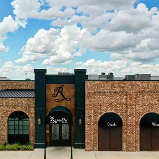 Restaurant Pick: Top Rated ($) near Stampede College Station