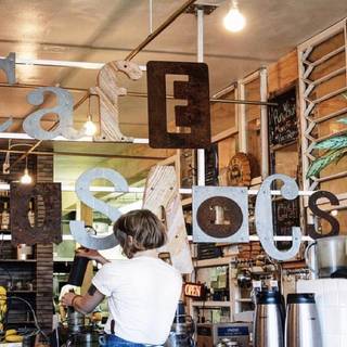 Restaurant Pick: Top Rated ($) near Union Hall Edmonton