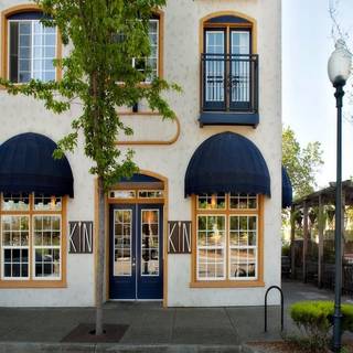 Restaurant Pick: Top Rated ($) near Rodney Strong Vineyards