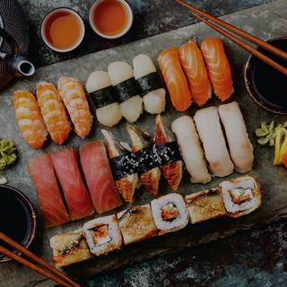 Touken Sushi - Hunters Creek