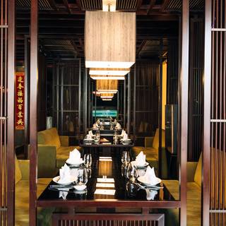 Long Yin - Le Meridien Dubai Hotel & Conference Centre