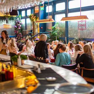 Zozimus Bar