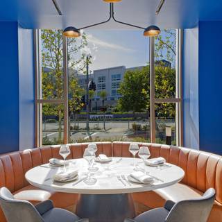 19Seventy at the Ovalo