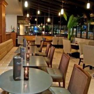 Nine O Bar & Grill