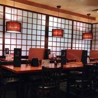Banzai Sushi