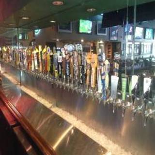 Signature Sports Bar