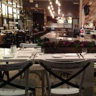 17 Restaurants Near Fifth Avenue South Opentable Hob Kitchen And Bar