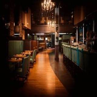 Scholars Bar & Lounge