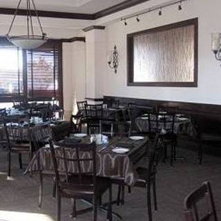 73 Best Casual Restaurants In East Memphis Opentable Jim S Place Restaurant Bar