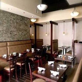 Tanoshii - West Loop
